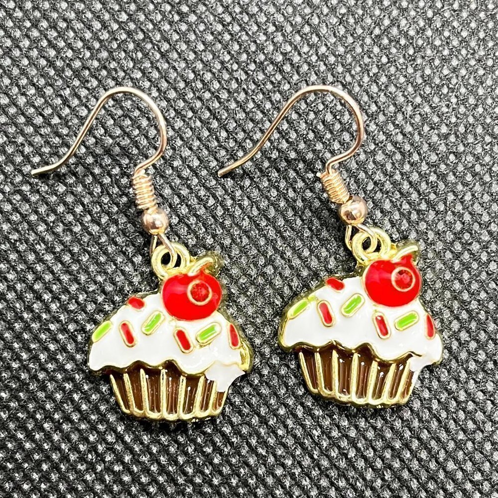 Cupcake Enamel Drop Earrings | Handmade - Picture 4 of 4